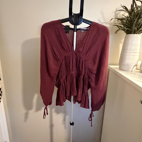 FAVLUX Balloon Sleeve Plunge Peplum Blouse - Picture 6 of 7